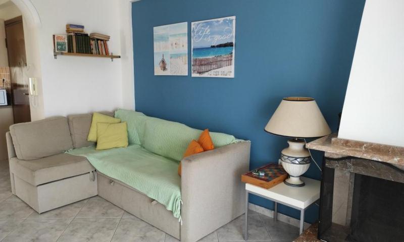 Dimar1 Seaside Apartment Paralia Dionisiou Eksteriør billede