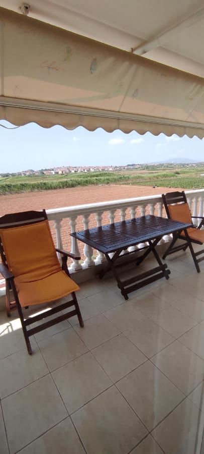 Dimar1 Seaside Apartment Paralia Dionisiou Eksteriør billede